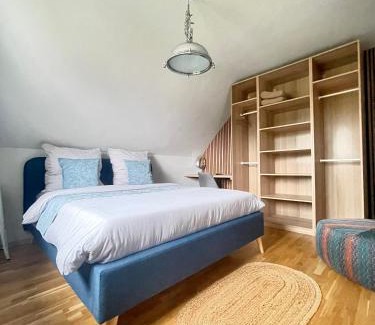 Petershagen b Fredersdorf b Berlin Appartement | LikeHome gemütliches Privatzimmer im Haus, Hasenfelder Weg 15 in Heinersdorf
