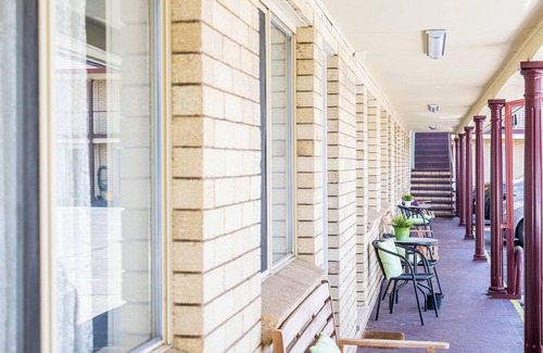 Goulburn Lit Et Petit-Déjeuner | Lilac City Motor Inn 2 Bedroom Interconnect 9/10