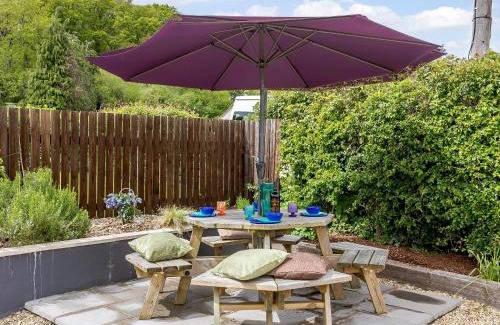 Flaxley Maison | Lilac Lodge