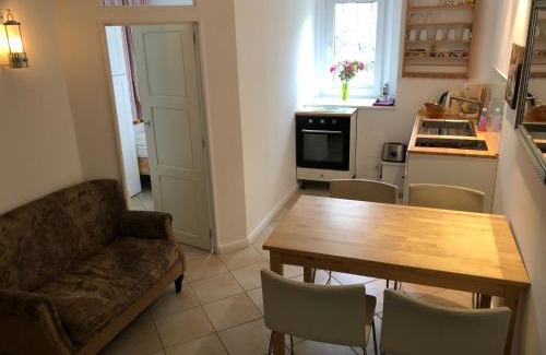 Lichterfelde Appartement | Lilienthalschlösschen