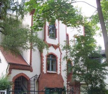 Lichterfelde Appartement | Lilienthalschlösschen