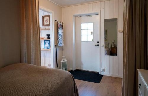 Harnosand Cabine | Lilla gröna huset på gården