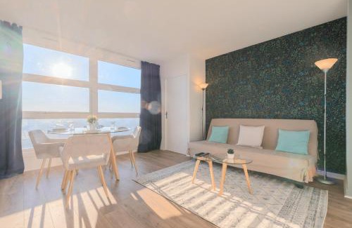 Lille Appartement | Lille Gare - 2 pers incredible view on Lille !