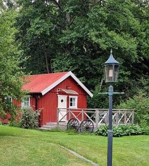 Ucklum Appartement | Lillstugan i idyllisk lugn miljö nära Hällungen, Stenungsund