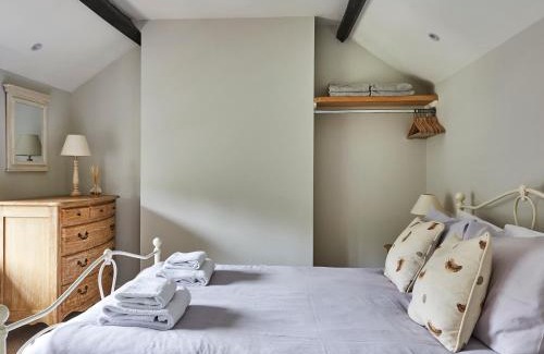 Whitecroft Maison | Lilly Cottage