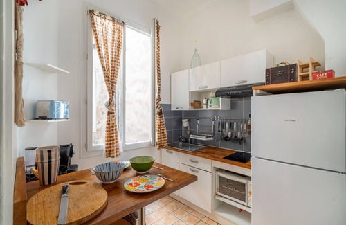 6th Arrondissement Appartement | Lily - 15min à Pied du Vieux-Port
