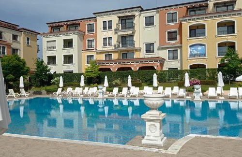 Sozopol Appartement | Lily Beach Resort - sunrise over the sea - Sozopol