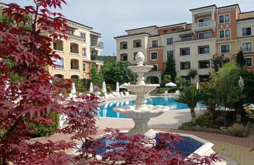 Sozopol Appartement | Lily Beach Resort - sunrise over the sea - Sozopol