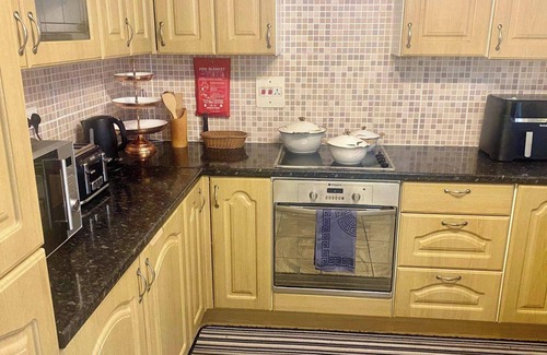 Thamesmead East Maison | Lily's Home - 4 Bedroom House