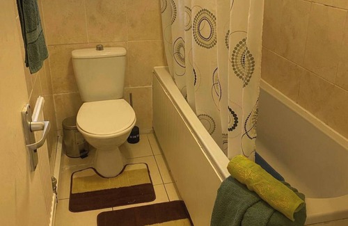 Thamesmead East Maison | Lily's Home - 4 Bedroom House