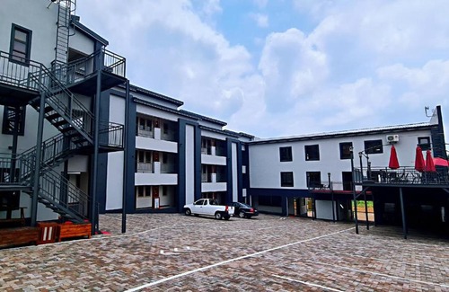 Rustenburg Hôtel | LilyPark Lodge