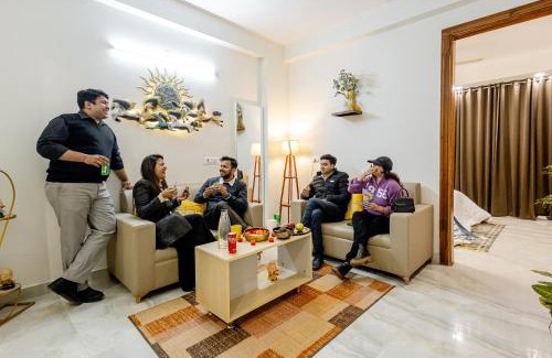 Gurugram Appartement | Lime Tree Luxury 2BHK Serviced Apartment Near Artemis Hospital Gurgaon