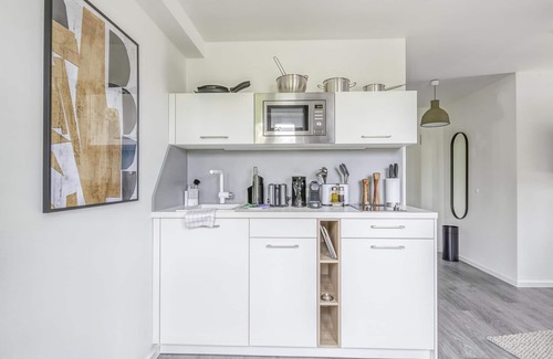 Munchen District Appartement | Limehome Garching München - Nähe Airport