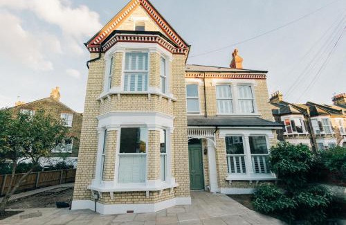 Lambeth Maison | Lin Song House South London Garden Room Getaway