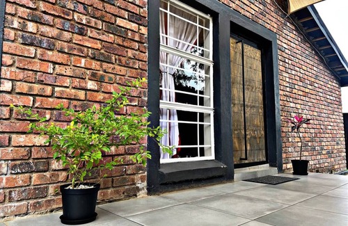 Graskop Maison | Lincoln Moon Guesthouse