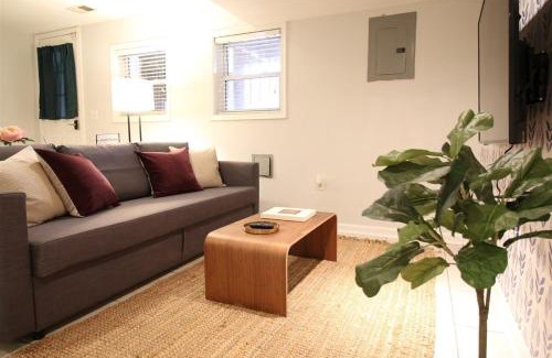 Northeast Appartement | Lincoln Park Place Capitol Hill with Parking