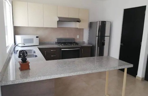 Queretaro Maison | Linda casa excelente ubicación, seguridad 24/7