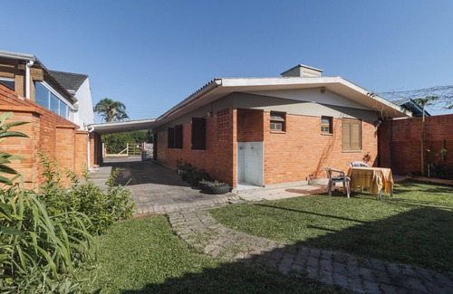 Xangri-La Maison | Linda casa c Wi-Fi à 400m da Praia de Xangri-lá/RS