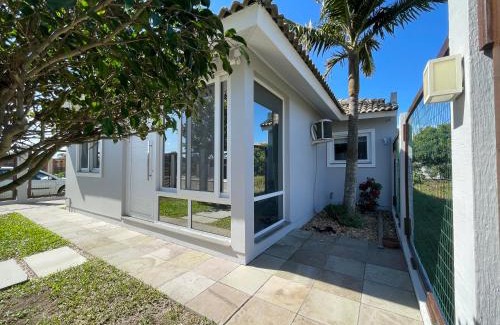 Arroio Teixeira Maison | Linda casa na praia com piscina 4 quartos