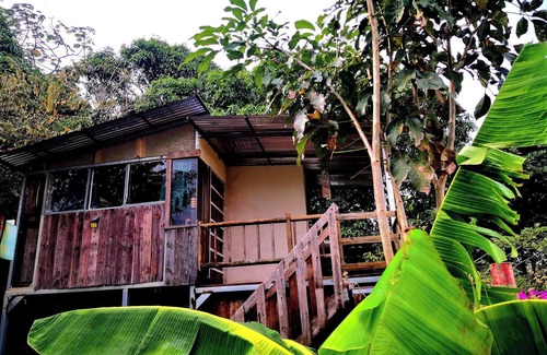 La Cruz Cabine | Linda Casita - Breakfast Included