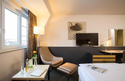 Hoechst Hôtel | Lindner Hotel Frankfurt Hochst, part of JdV by Hyatt
