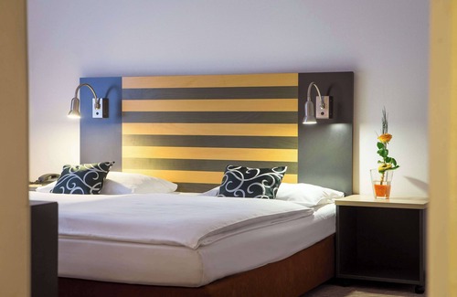 Hoechst Hôtel | Lindner Hotel Frankfurt Hochst, part of JdV by Hyatt