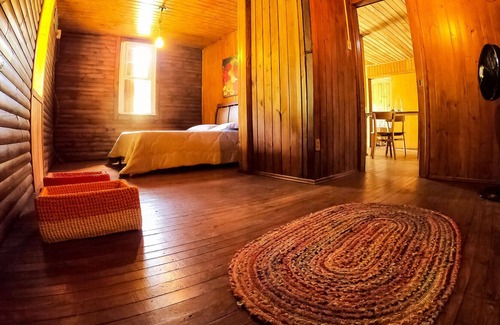 Caraa Chalet De Ski | Lindo chalé rustico beira-rio com lazer, Caraá/RS