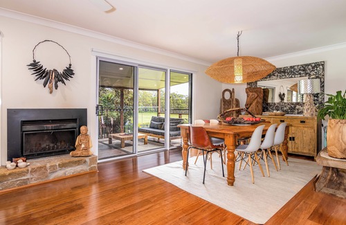 North Rothbury Maison | Lindsay Hideaway - Serenity Now