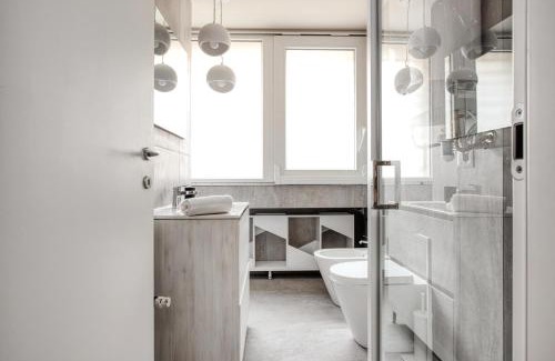 Navigli Appartement | Line & Light