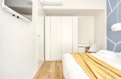 Navigli Appartement | Line & Light