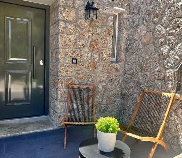 Kranidi Appartement | Linen by Goutos Luxury Living