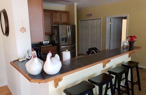 North Shore Acres Maison | Linger Longer - Beaux couchers de soleil et de superbes vues sur le lac.