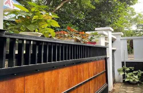 Sumberagung Maison | Linz Beach House