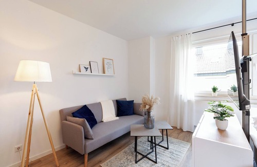 Petersberg Appartement | ★ Liobablick Nr.3 ★ Apartment with balcony - centrally located in Petersberg/Fulda