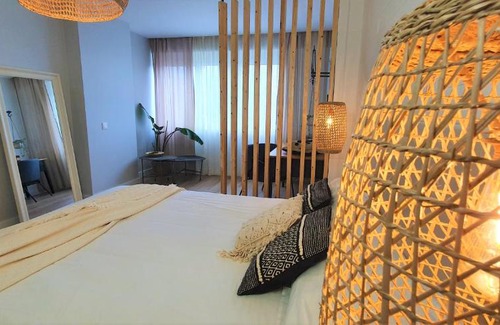 Olivais Appartement | Lisbon Airport eARTh - B&B Self Check-in