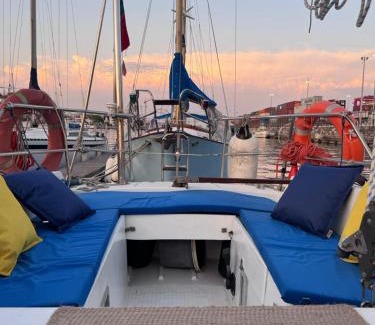 Lisbon District Location De Bateaux | Lisbon Cosy Boat