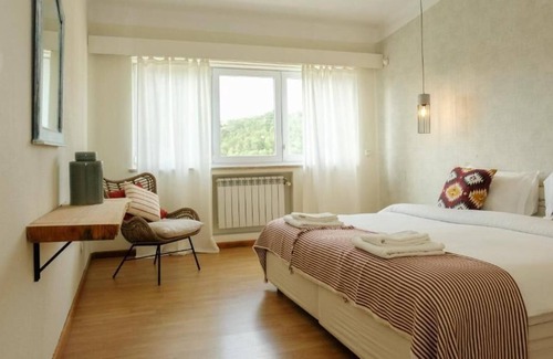Barcarena Maison | Lisbon Country Villa - Two Bedroom Family Suite