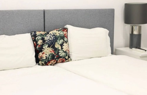 Pragal Appartement | Lisbon Tagus River - Almada