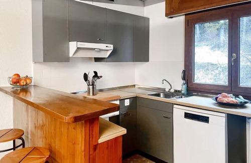 Randogne Appartement | Lisière-Sud A 17 by Interhome