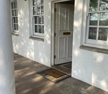 Woolwich Riverside Maison | Listed building close to River Thames