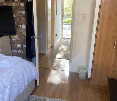 Woolwich Riverside Maison | Listed building close to River Thames