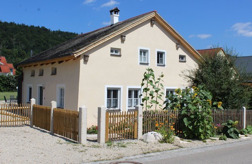Dietfurt Maison | Listed Jura house first floor