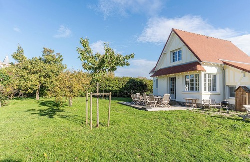 Villers-sur-Mer Villa | Villa entière classée avec grand jardin 14 personnes 100m plage
