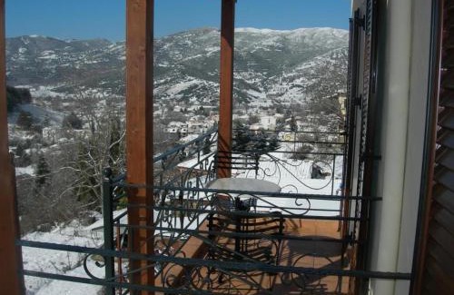 Kalavrita Hôtel | Lithos Villas Kalavryta