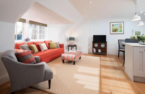 Gullane Maison | Little Archer