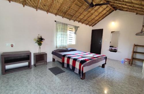 Kamalapur Maison | Little Banana Homestay