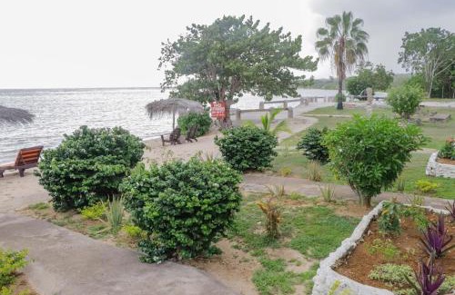 Little Bay Cabine | Little Bay Hideaway