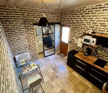 Chatellerault Appartement | Little cottage with garden in Chatellerault