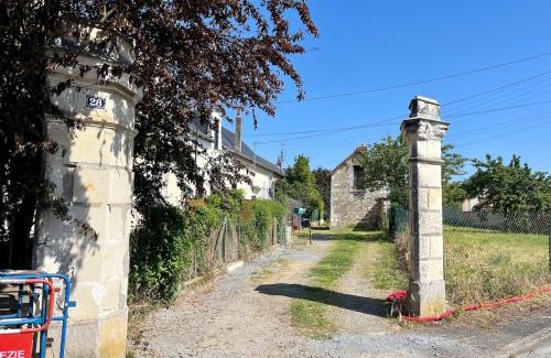 Chatellerault Appartement | Little cottage with garden in Chatellerault