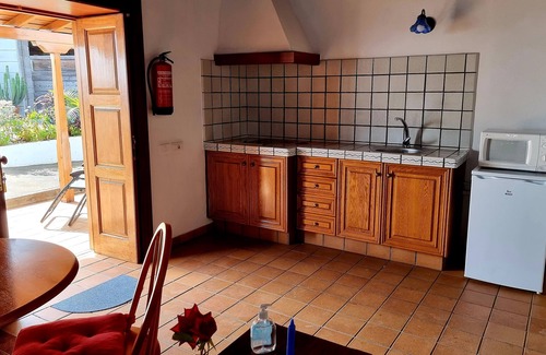 Los Sauces Cottage | Little house on the coast of San Andrés y Sauces, next to Charco Azul